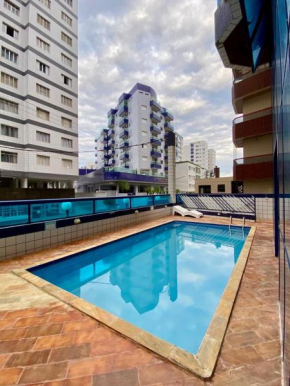 Apartamento 50mt da praia Ocian, até 8 pessoas!
